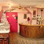 - Restaurant Le Blanchon