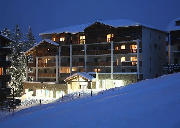 Hotel - Restaurant Le Blanchon 2*