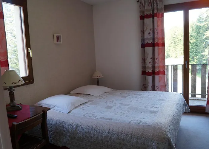 - Restaurant Le Blanchon 2* Selonnet